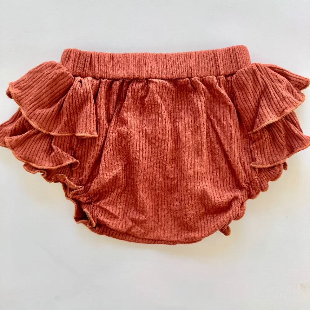 Kate Quinn Ruffle Bloomer Bundle | Rust Rib + Peacock Print | 6-12M - Picture 2 of 7